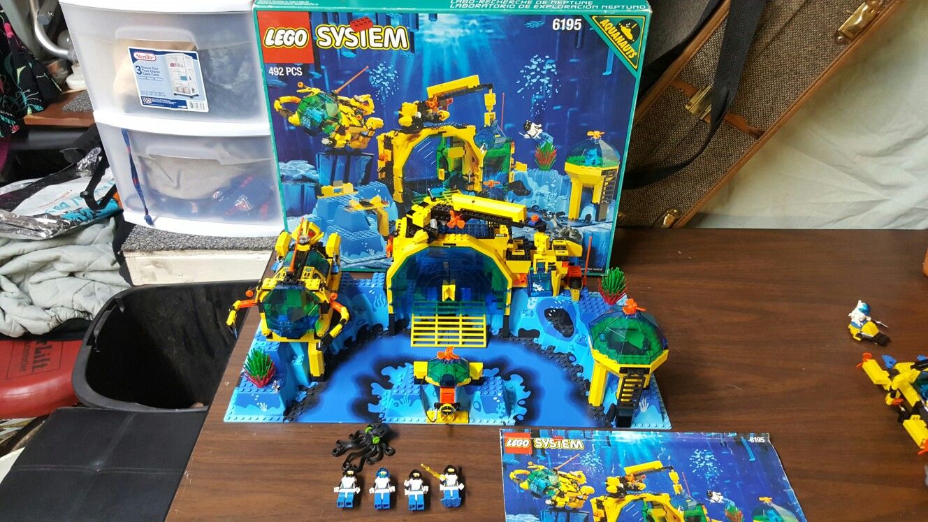 Lego sales system 6195