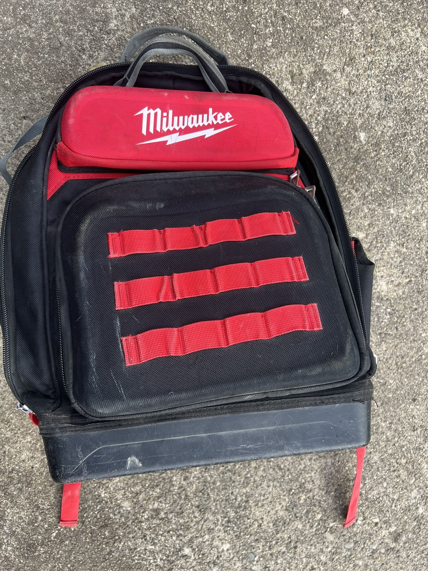 Milwaukee Book bag 