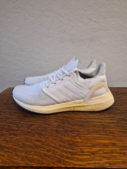 Adidas Ultraboost Athletic Running Shoes 
Women's Size US 7.5