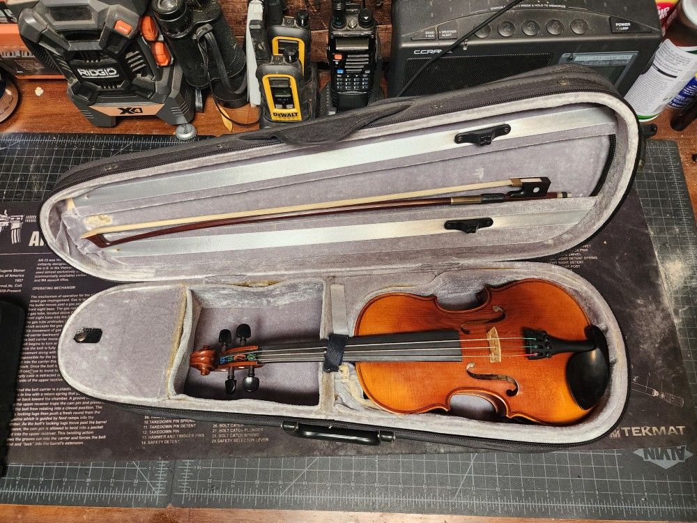 H.K. Schmidt Violin