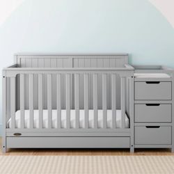 Graco Hadley 5-in-1 Convertible Crib & Changer – New in Box