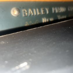 Bailey Upright Piano Free 