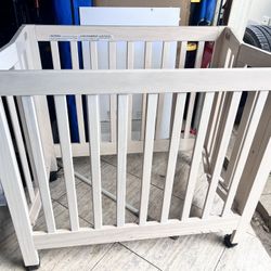 Mini Crib