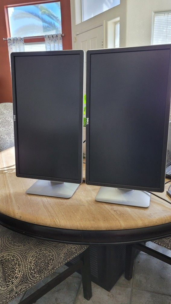 Dell Dual 23" IPS LED Rotating Widescreen Monitors P2314Hc