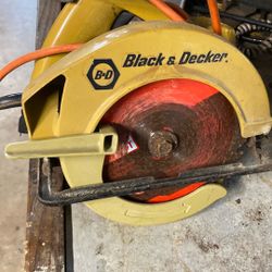 Black&Decker Circular Saw