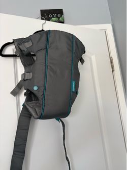 Infantino Swift classic carrier