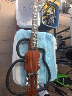 Electric guitar