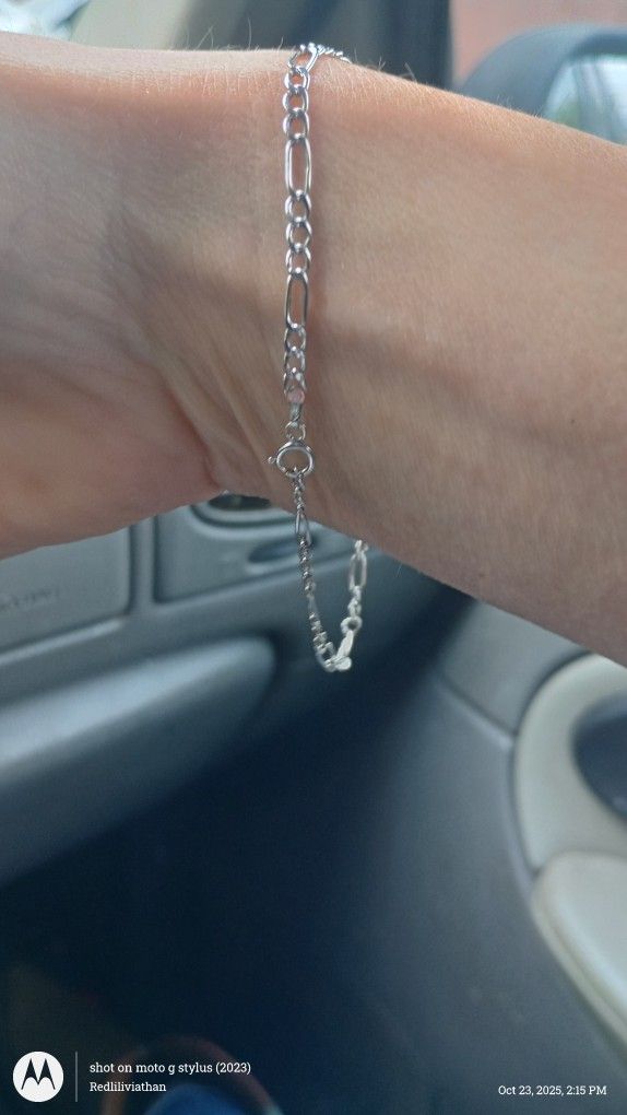 10 k white gold bracelet