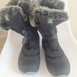 Kamik Woman Snow Boot Size 9