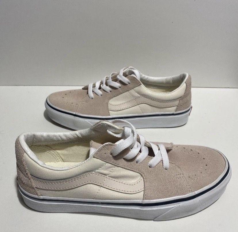 Vans Off The Wall Pink SUEDE Sneakers U.S. WOMENS Size 8.5