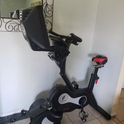 Expresso Fitness HD Upright Bike