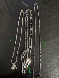 costume jewelry 🚨 please read the description🚨