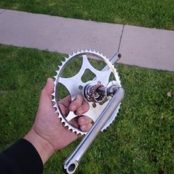 Schwinn Phantom Cranks And Sprocket