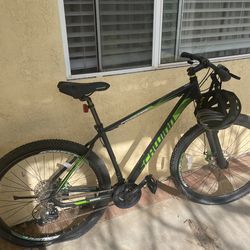 Schwinn Boundary Mountain Bike