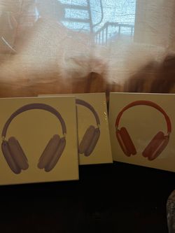 Apple AirPods Max – Lot of 3 Sealed Boxes