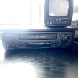 VHS Player (Curtis Mathes CMV -41001 4 Head)