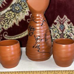 Vintage Japanese Saki Tokuri Decanter & 2 Cups