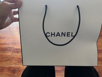 $5 Chanel white bag