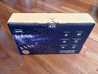 Wireless Microphone 🎤 Brand New.