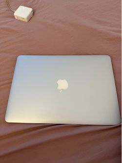 2013 MacBook Air 15 in