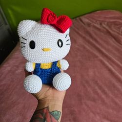 Hello Kitty Crochet 