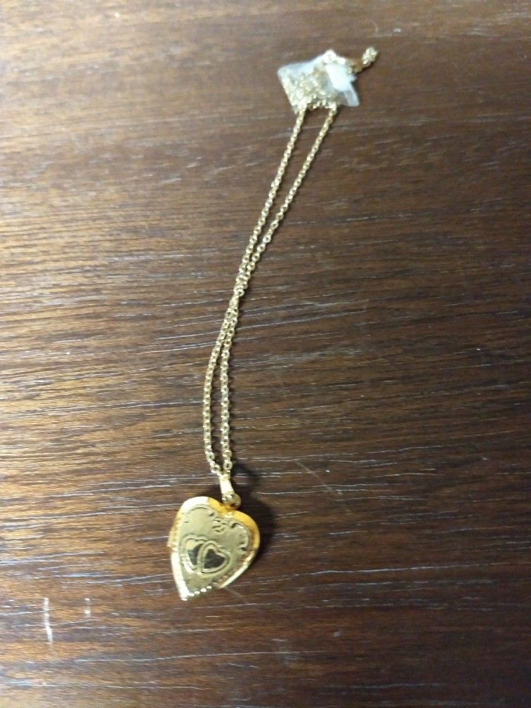 Small Golden Color Locket With Chain