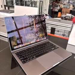 Apple 13” 2020 MacBook Pro Core i5 16GB Ram 512SSD! 90 day warranty! We offer financing!