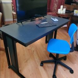 Brand New Desk N Chair Set Free Delivery Available 