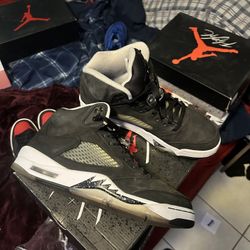 Jorden 5 Retro Oreos