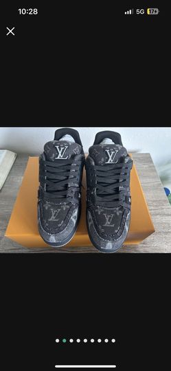 LV Sneakers Size: 7,8,9,10