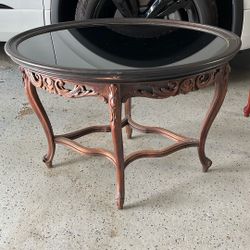 Small Cocktail Table W/glass Top. 