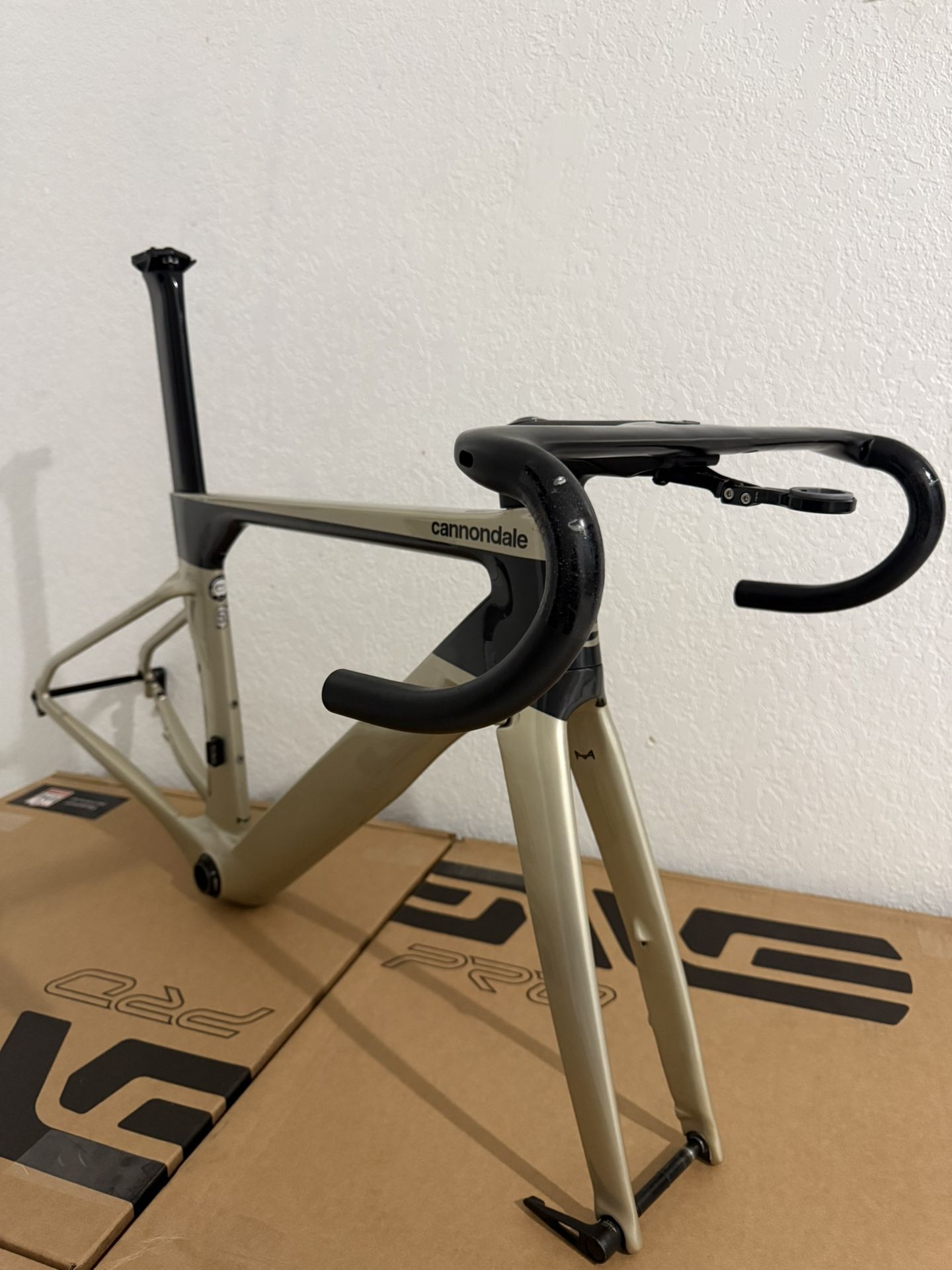 Rapha Cannondale Systemsix Frameset Cannondale SystemSix Hi-MOD