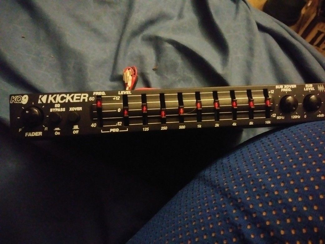 Kicker KQ9 Equalizer