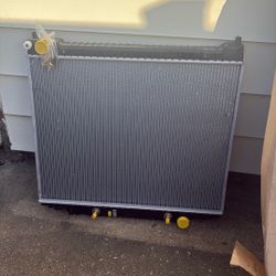 F-205/350 E-250/350 Radiator 