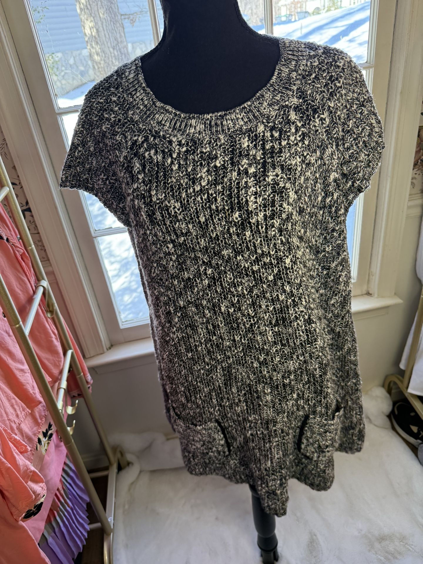 Fever Black/white Sweater X Large Short Sleeve Tunic Top