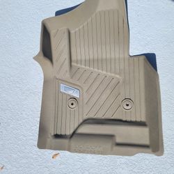 15-20 Escalade Floor Liners
