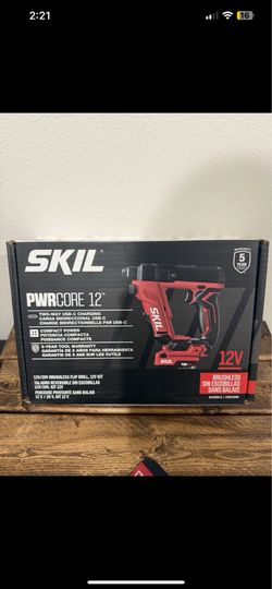 SKIL PWRCORE 12 12V Li-Ion Brushless Flip Drill Kit  DL6300D-11 Screwdriver