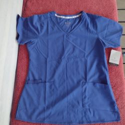 Beyond Scrubs Top size Small
