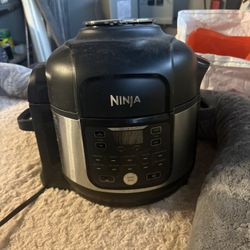 Ninja Foodi 11-in-1 Pro Pressure Cooker / Air Fryer 