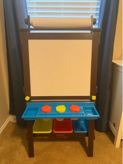 KidKraft Deluxe Wooden Art Easel with Paper Roll & Storage Bins