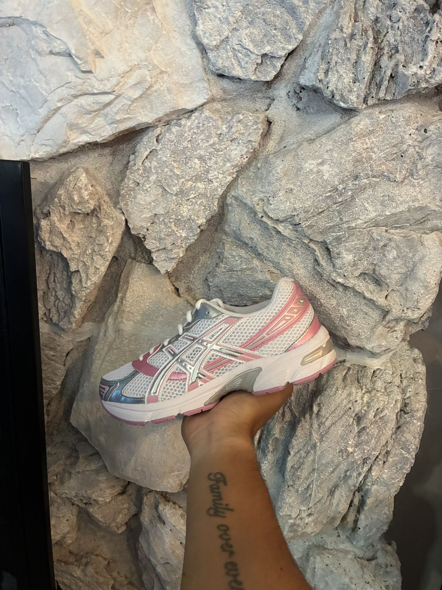 ASICS Gel 1130 Silver Multiple Sizes