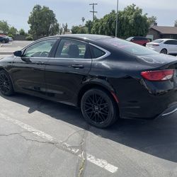 2015 Chrysler 200
