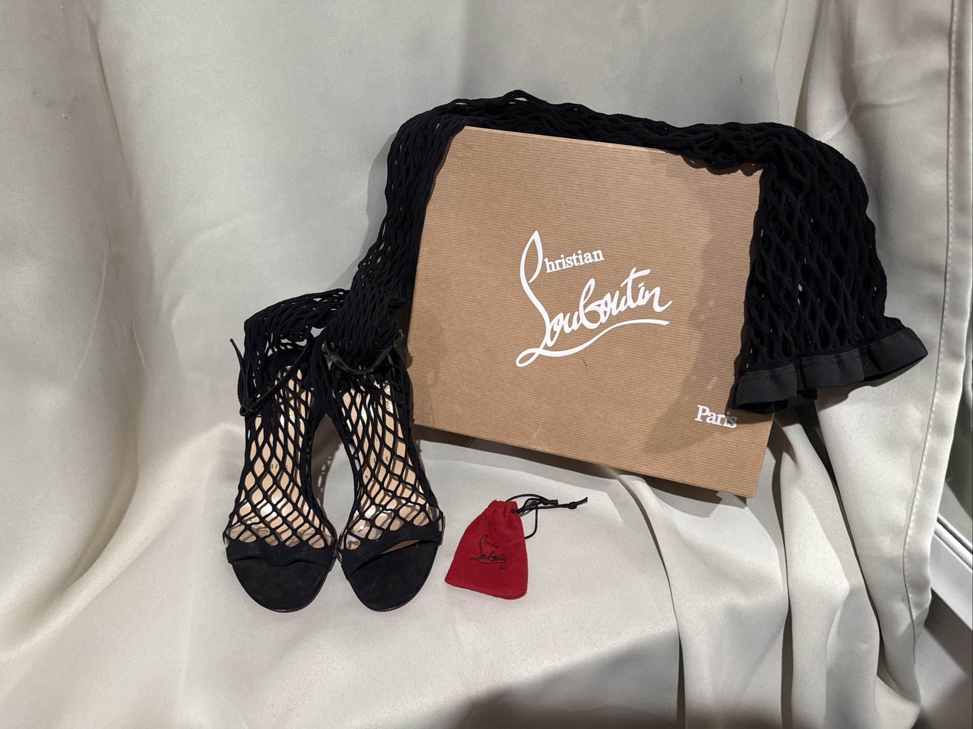new CHRISTIAN LOUBOUTIN Zoom 100 black fishnet mesh tights strappy sandals EU37.5