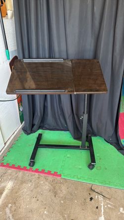 Adjustable Rolling Laptop Desk Stand