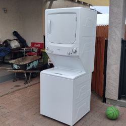 Stackable Washer Gas Dryer 