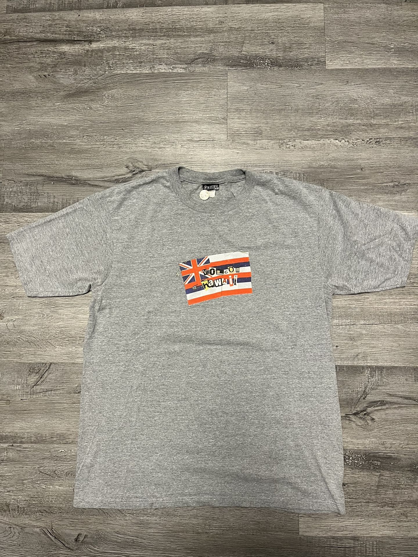 Volcom Stone Hawaii Punk t shirt, Sex pistols inspired flag,skateboarding Y2K Size XL