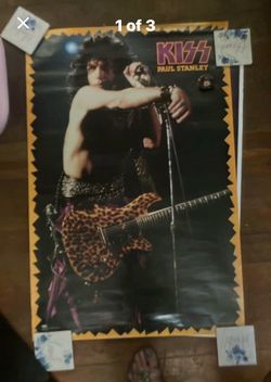 Vintage kiss poster