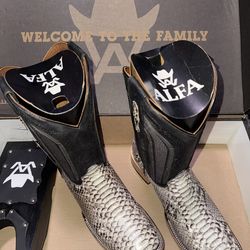 AUTHENTIC Natural Python - Square Toe