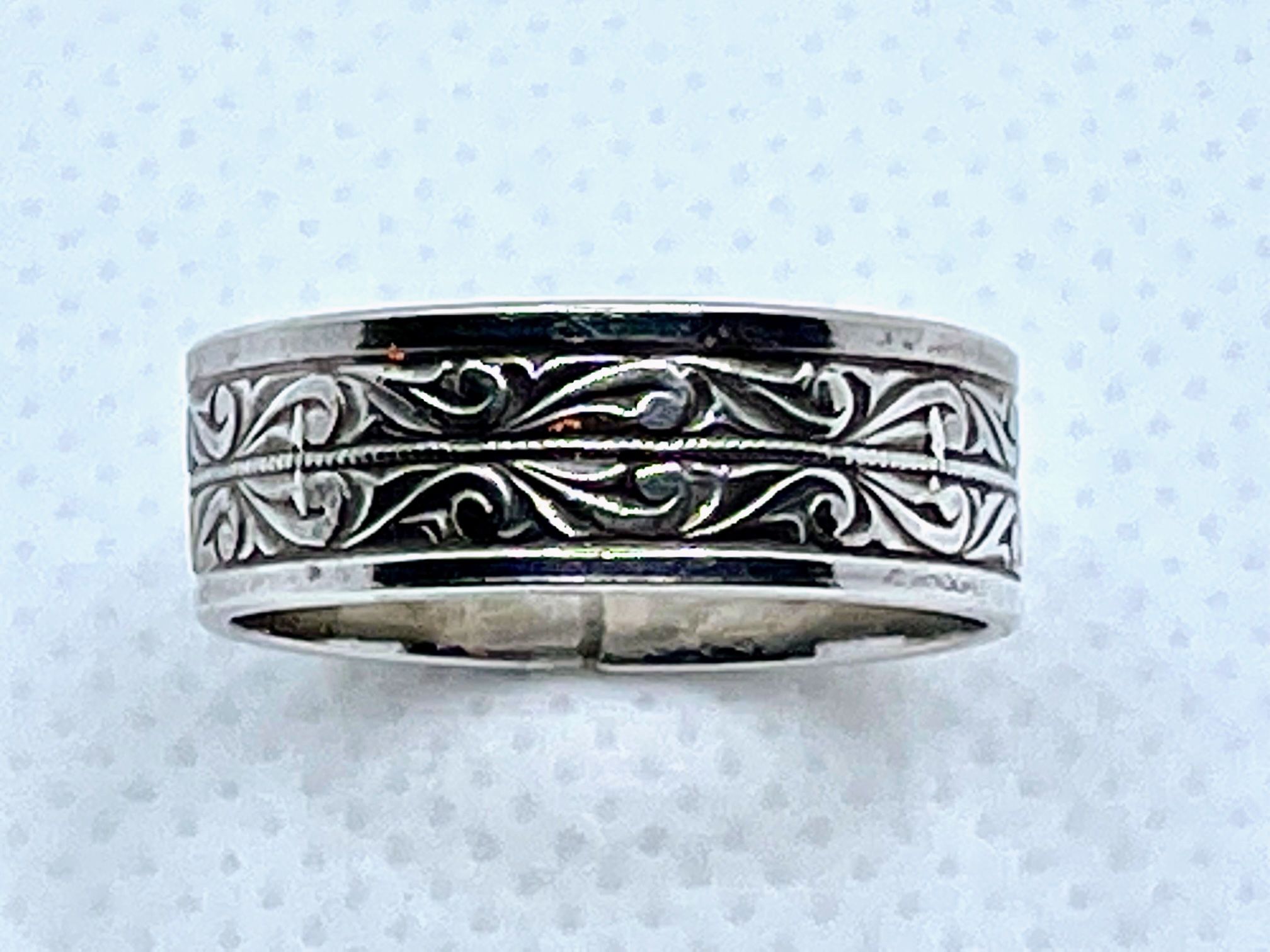 Woman’s Sterling Ring