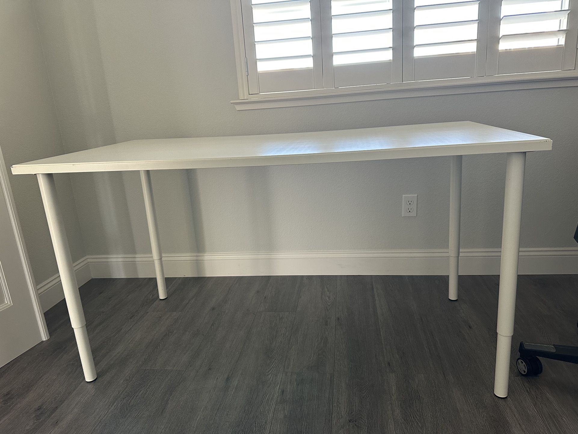 Work Desk/Computer Desk
